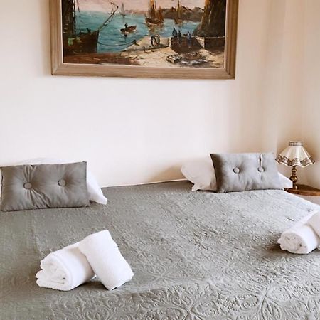 L'Auberge du Presbytère Saignon Esterno foto