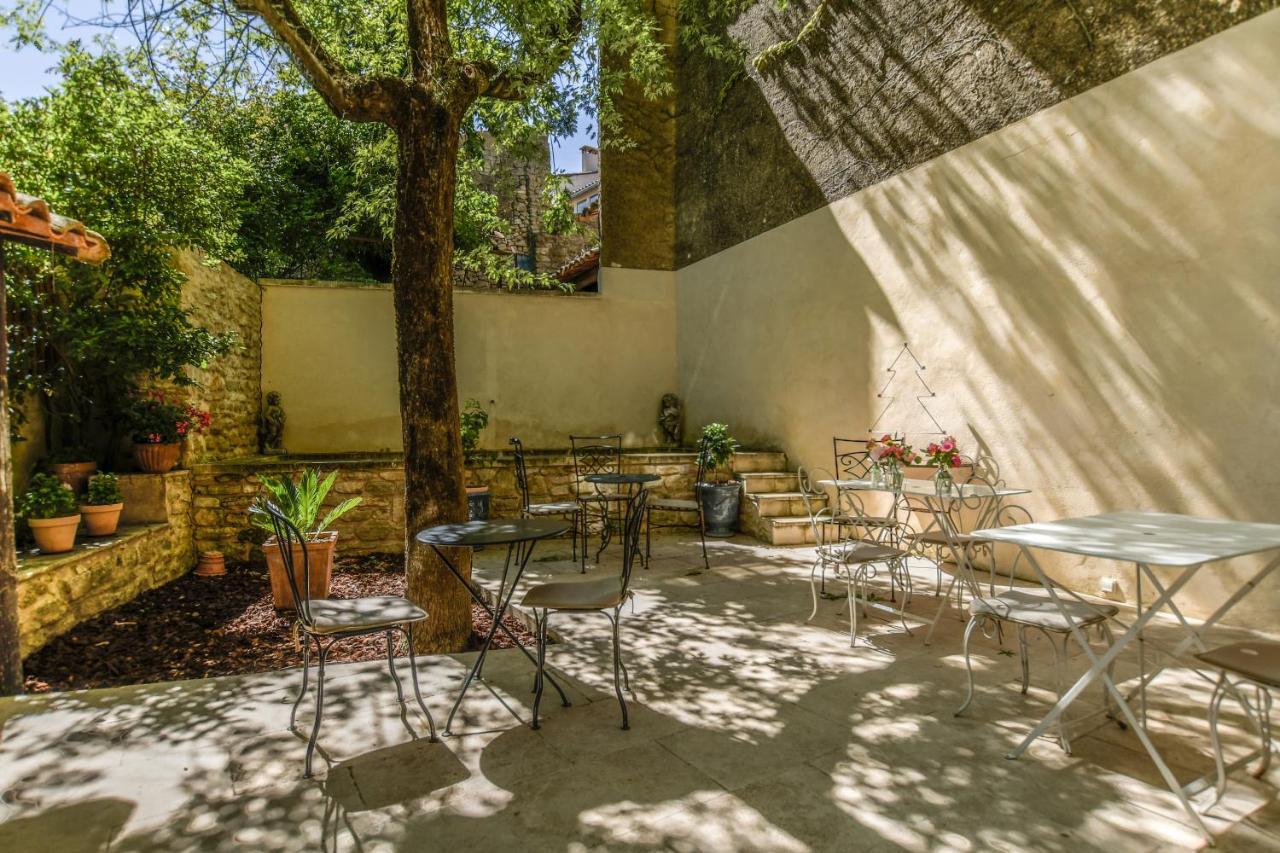 L'Auberge du Presbytère Saignon Esterno foto