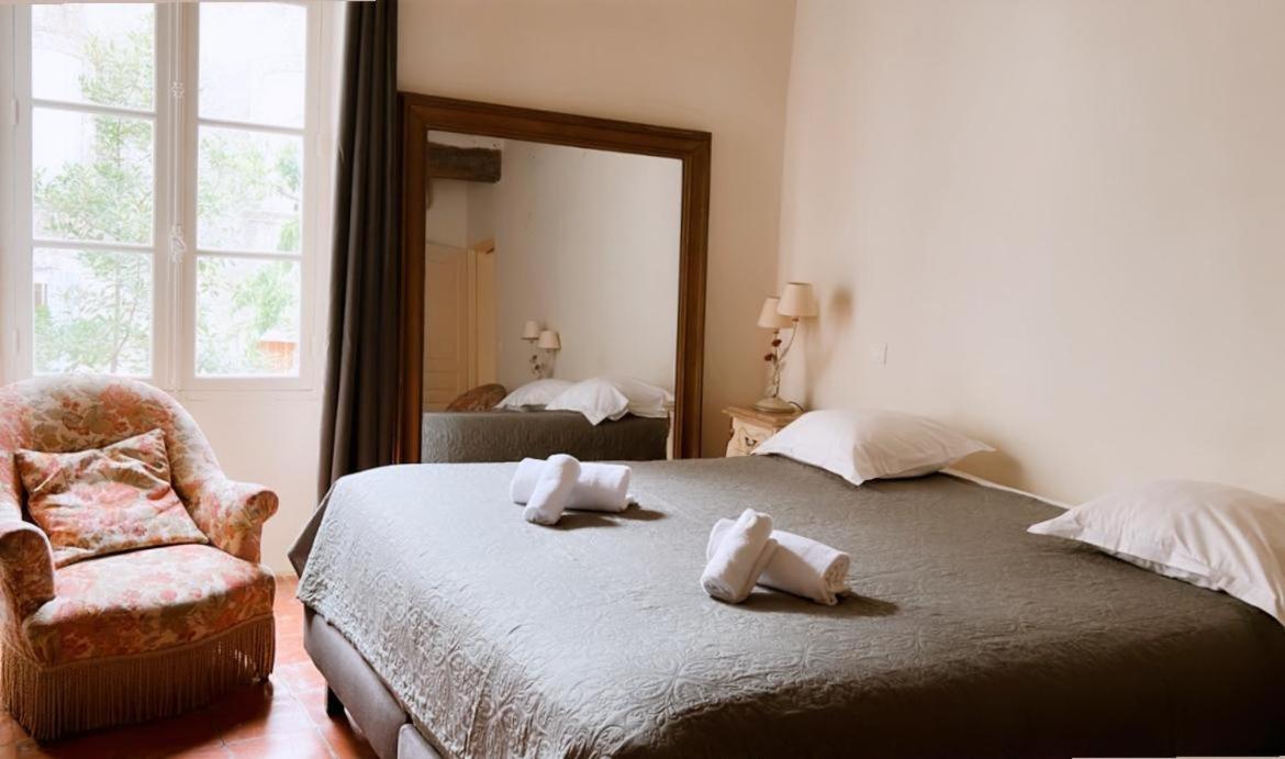 L'Auberge du Presbytère Saignon Esterno foto